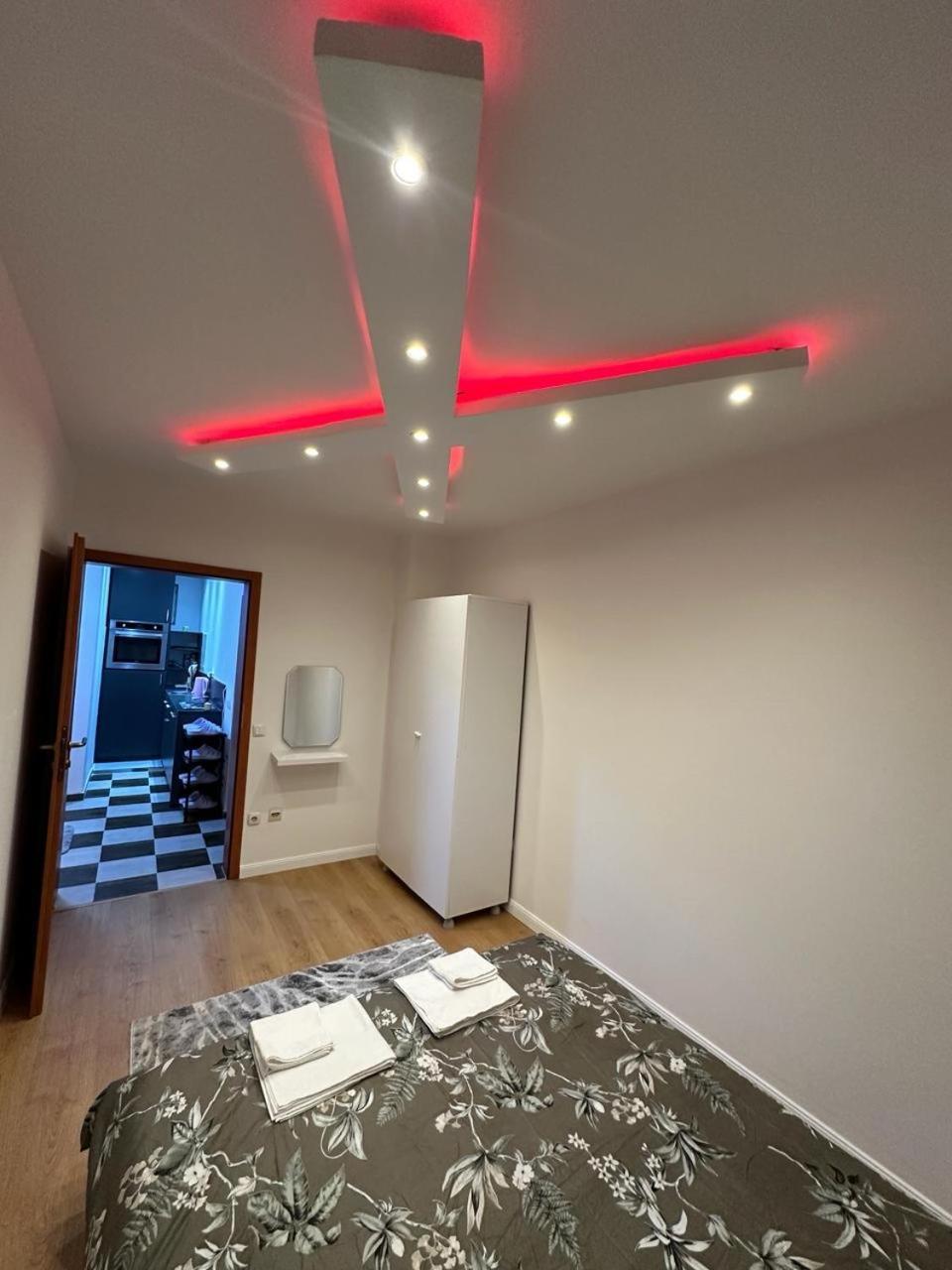 38 Apartment 2 Pristina Eksteriør billede